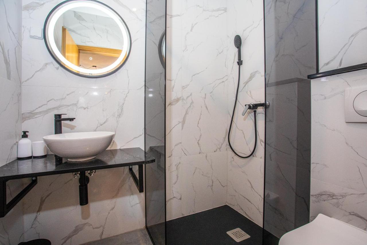 Apartments Nedo Dalmatia Оміш Екстер'єр фото